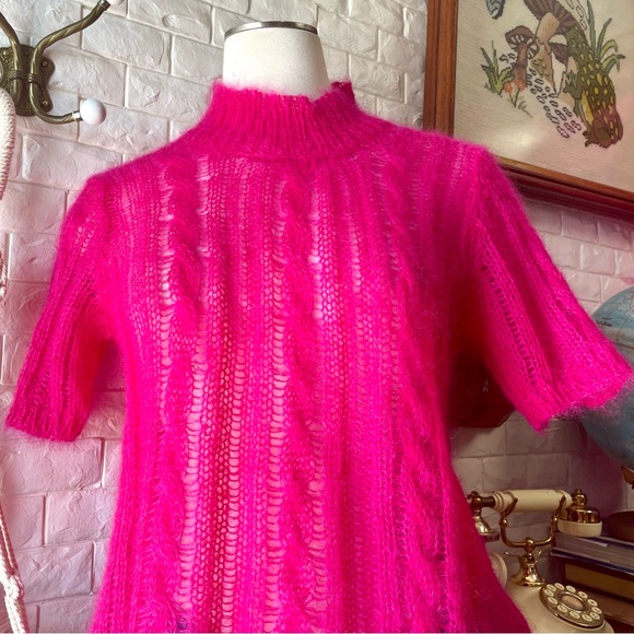 NWT Anthropologie Pink Fuzzy Mohair Blend Open Weave Knit Short Sleeve Sweater - Picture 4 of 13